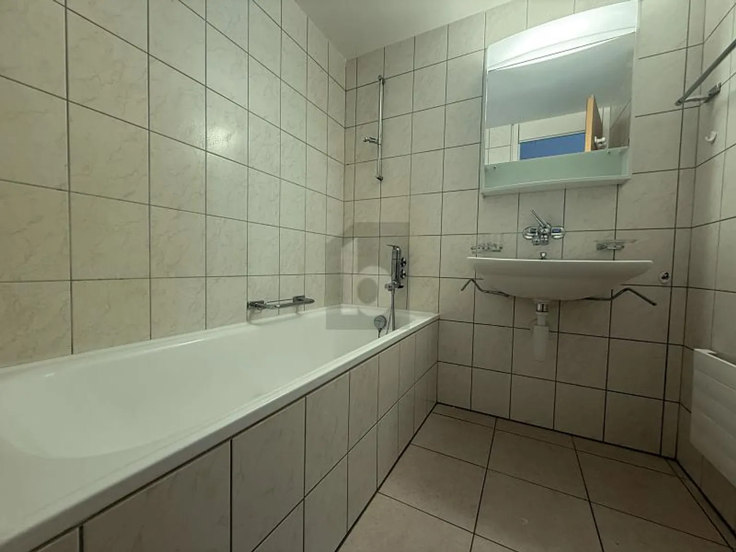 3 NETTO MIETEN ANGEBOTEN - Foto 5 von 6