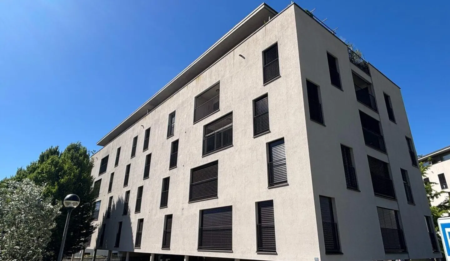 Helle Wohnung mit schöner Terrasse in einer praktischen und strategischen Lage - Foto 1 von 9