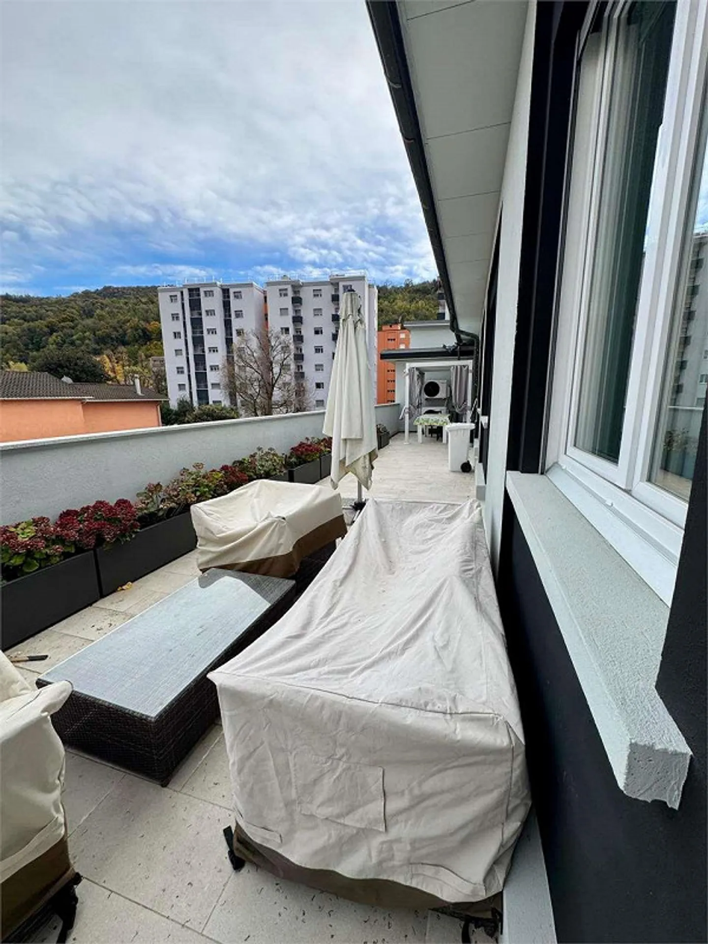 Ufficio moderno al primo piano a Chiasso - Foto 11 di 11