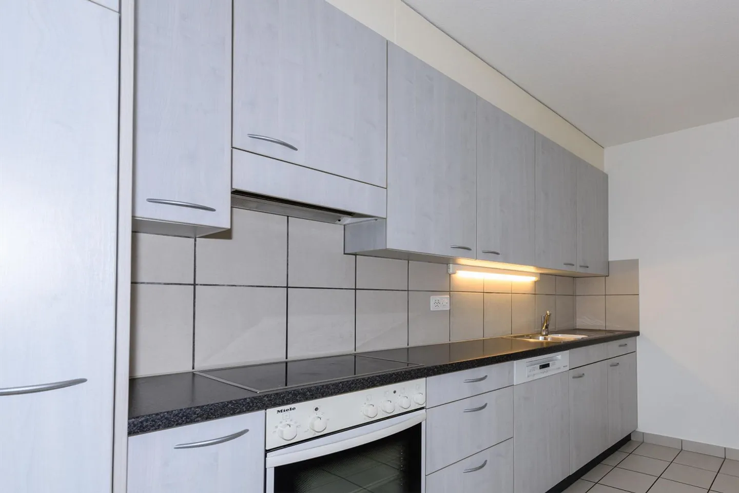 Appartamento in affitto - Foto 2 di 9