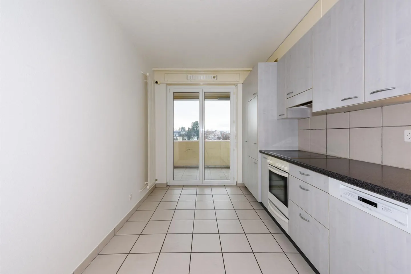 Appartamento in affitto - Foto 4 di 9