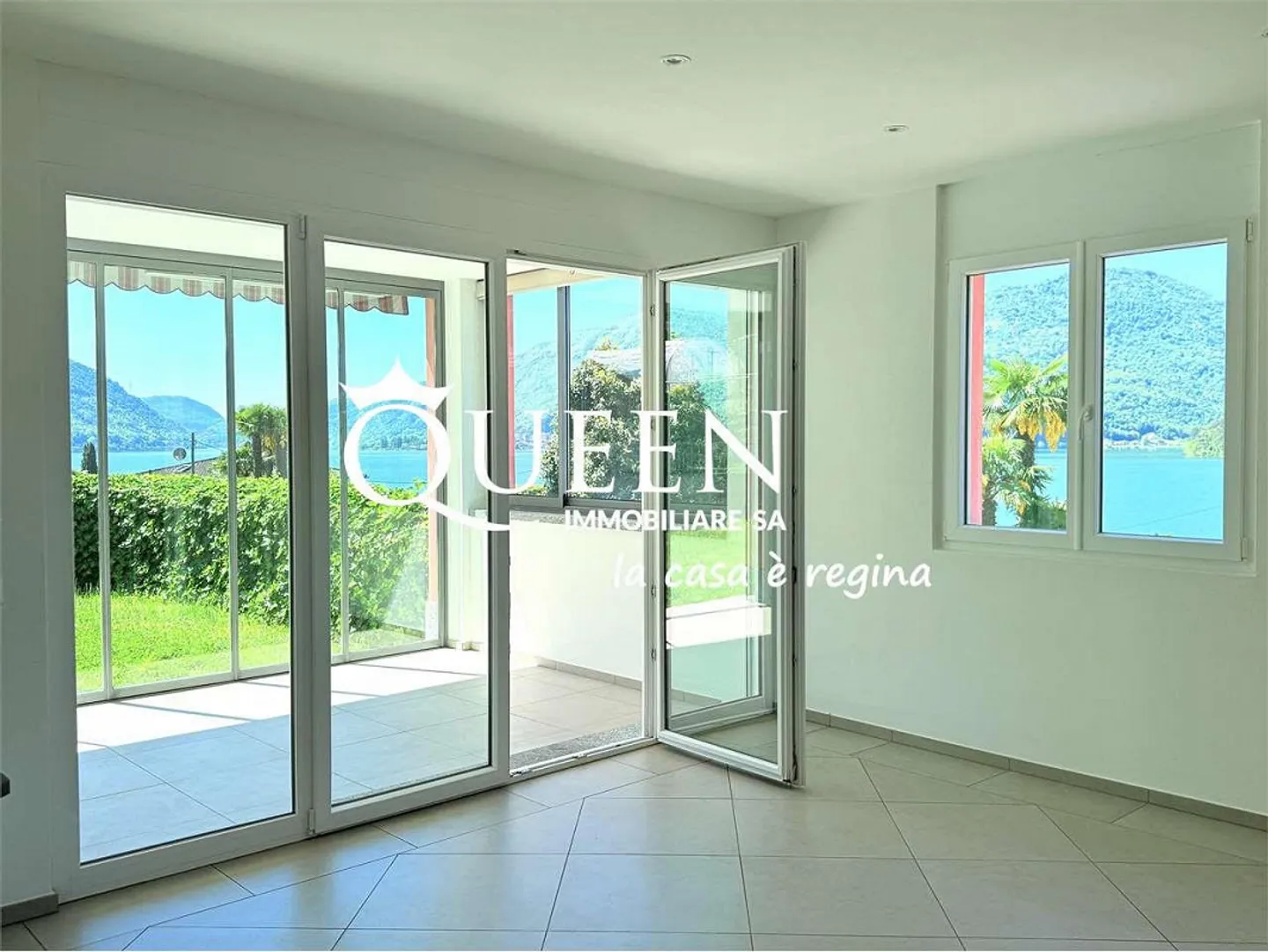 Carabietta: Villa mit 5,5 Zimmern, 200 m², mit Seeblick in der renommierten C - Foto 1 von 13