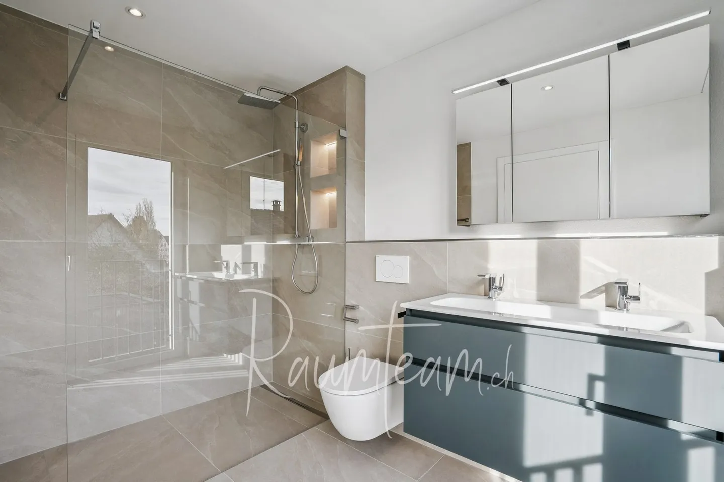 Hochwertig und bezugsbereit: Neubau-Wohnhaus B "Wohnen hinter der Post" - Photo 11 sur 14