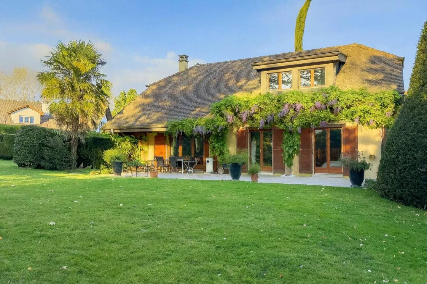 Semi-detached villa with garages 5.5 rooms in Gingins - Photo 15 of 15