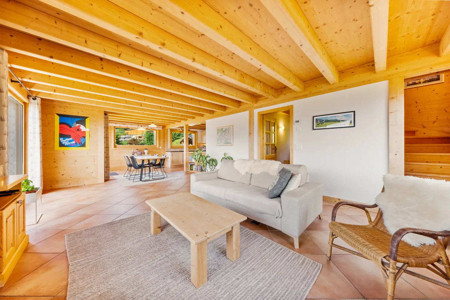 Chalet Charmant avec Vue sur les Montagnes - Photo 6 sur 12