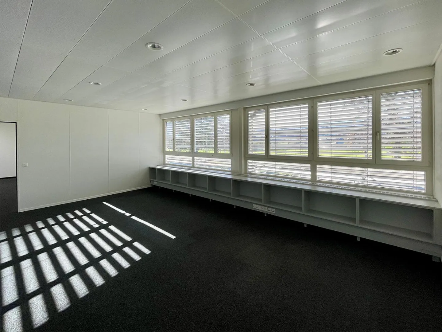 Attractive Office (B0-112) Atelier & Commercial in Elgg ZH - Photo 3 of 10