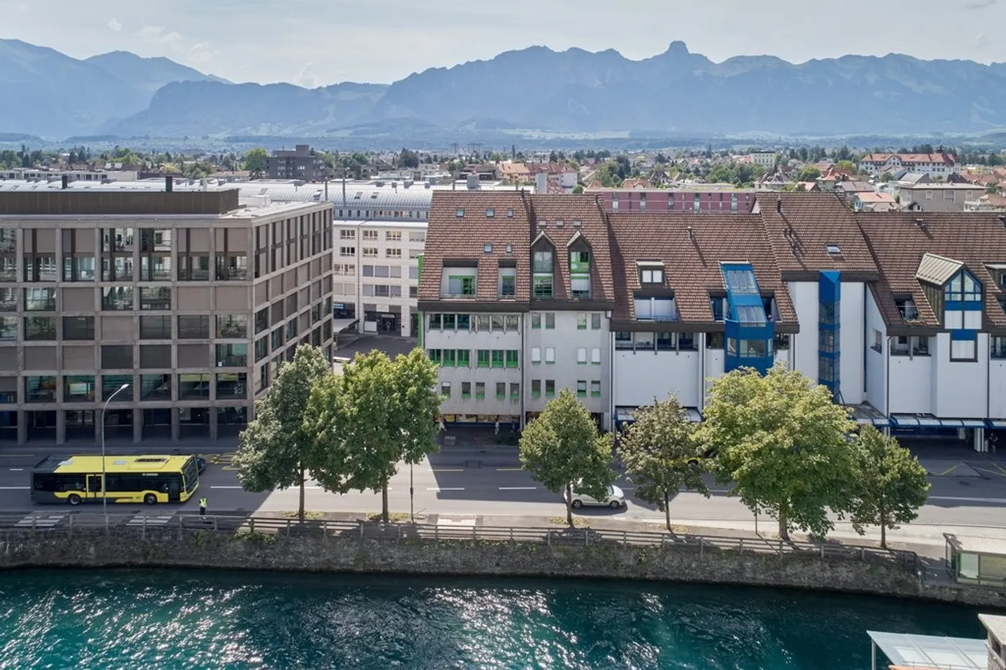 Working with a view of the Aare - Photo 1 of 3
