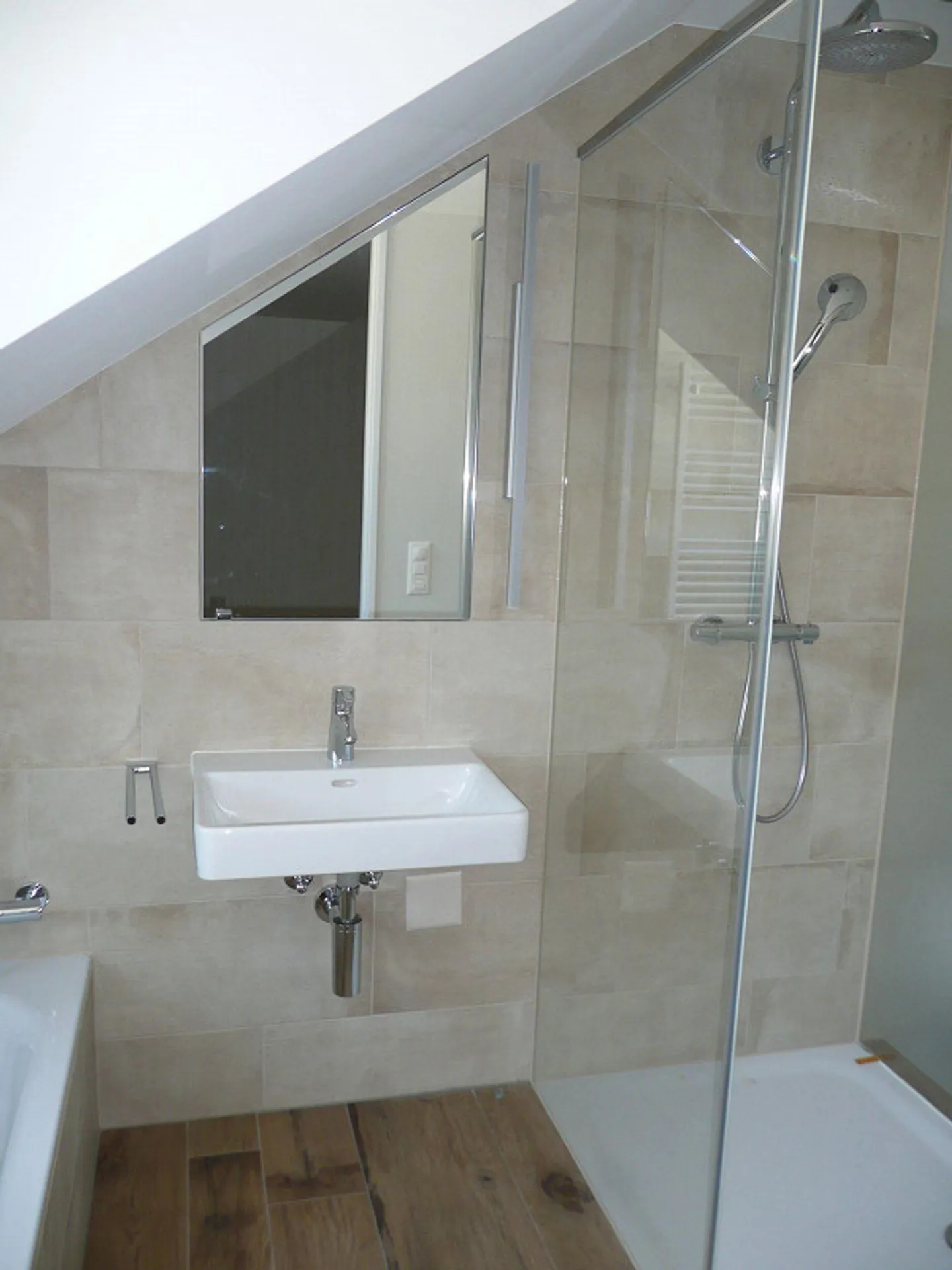 Extraordinary 3.5 Room Penthouse Apartment with High-Standard Finish - Photo 4 of 5