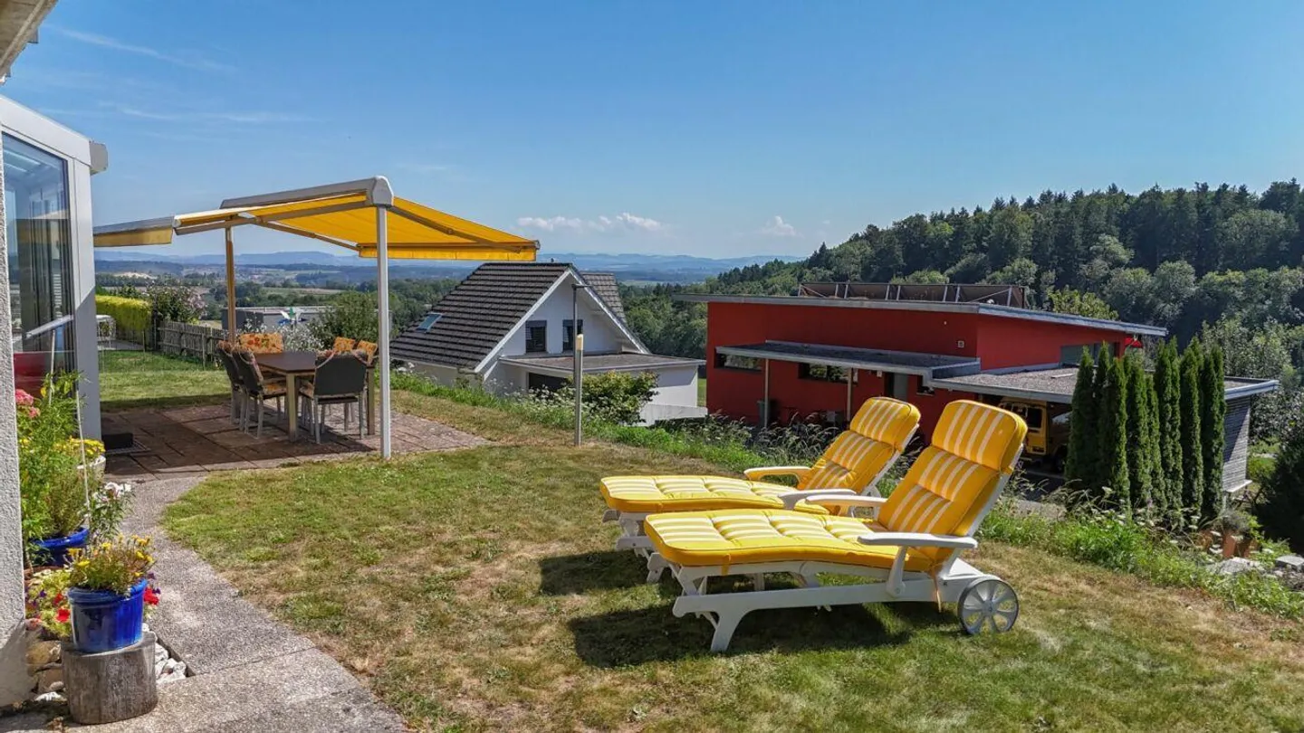 7.5-Zimmer-Wohntraum mit Weitblick und Gartenparadies - Foto 26 von 30