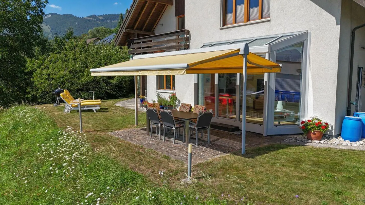 7.5-Zimmer-Wohntraum mit Weitblick und Gartenparadies - Foto 28 von 30