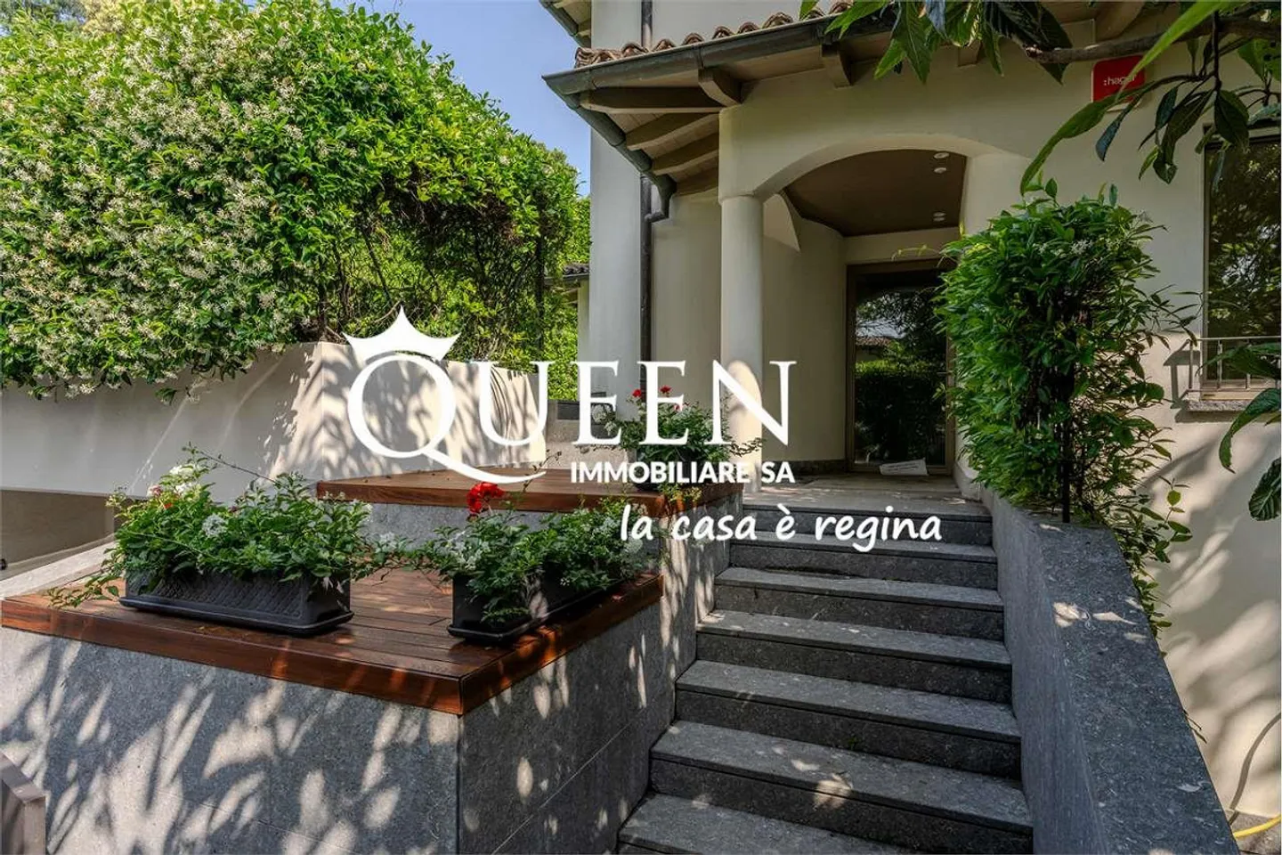 Montagnola: Casa con 5,5 stanze, 250 m², giardino, assoluta privacy - Foto 6 di 13