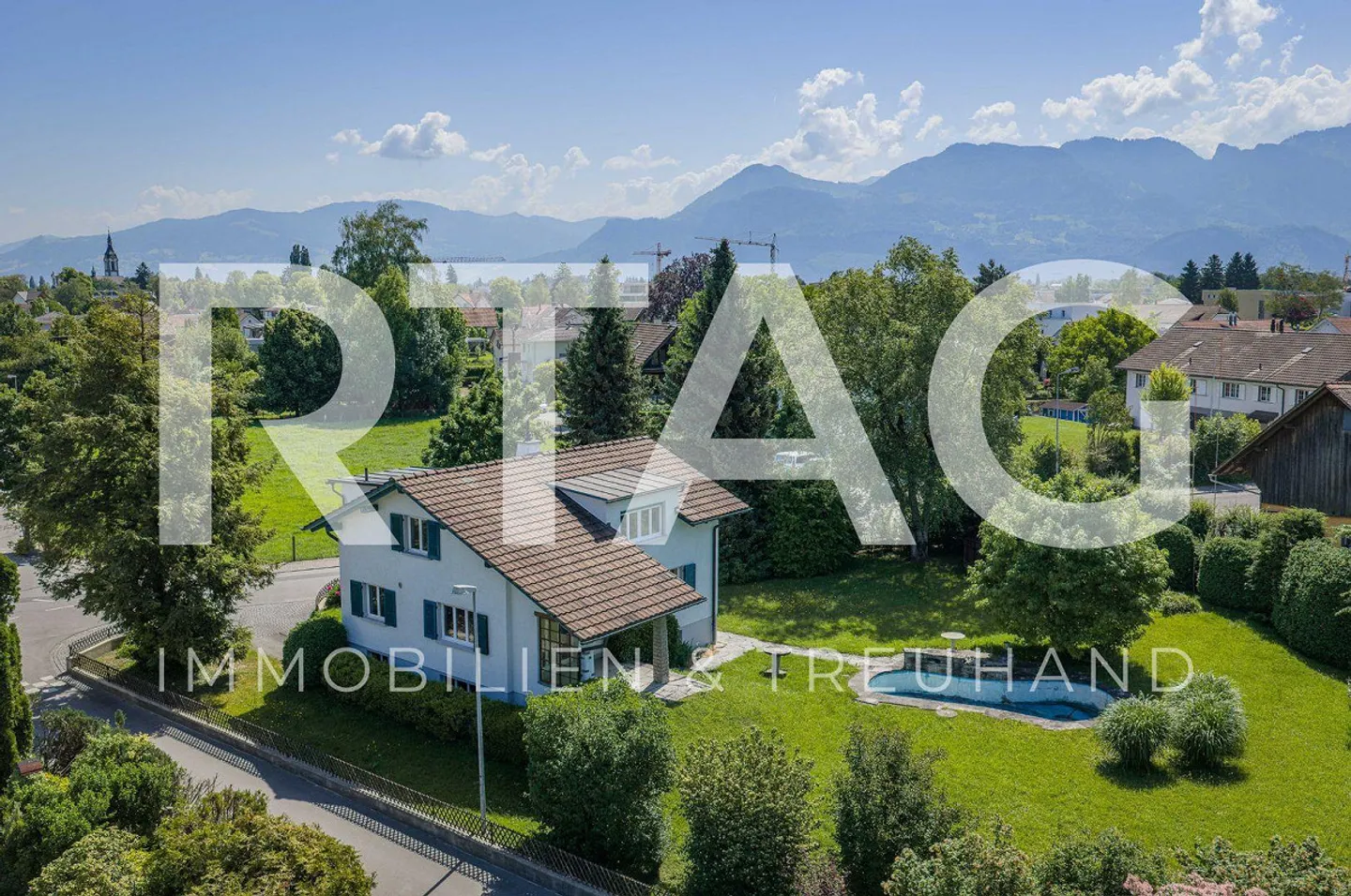 Casa unifamiliare di 6,5 stanze - Foto 1 di 11