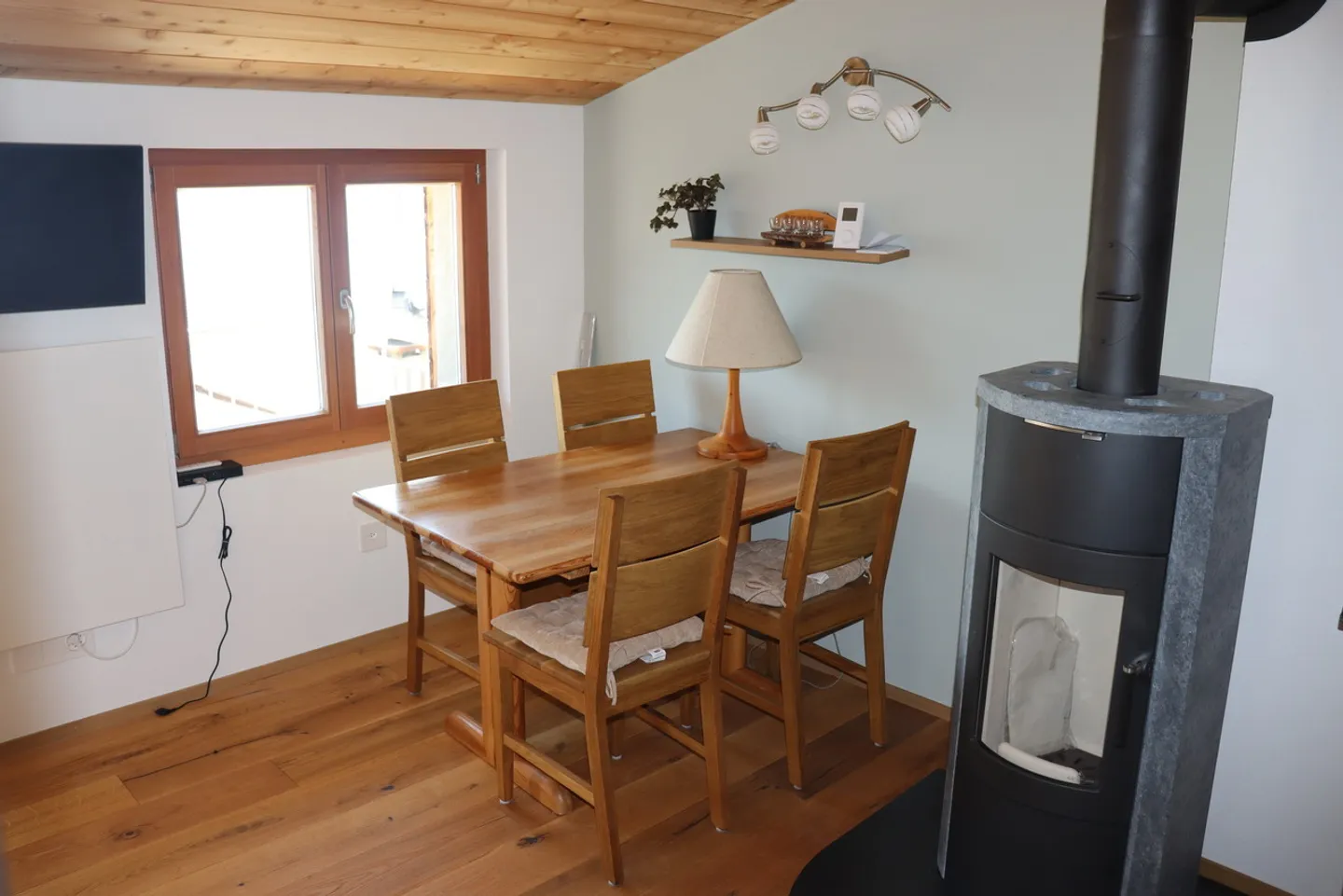 Sunny holiday home with mountain panorama - Charm & modern coziness - Photo 5 of 17