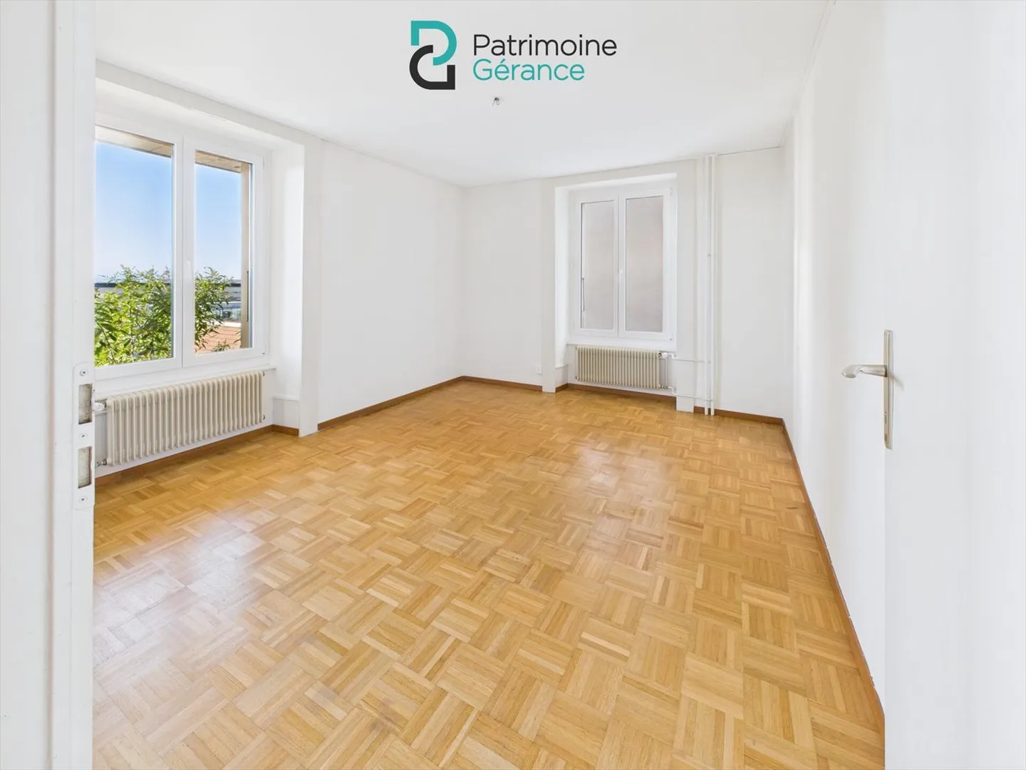 Three-room apartment on the ground floor with garden - Photo 7 of 10