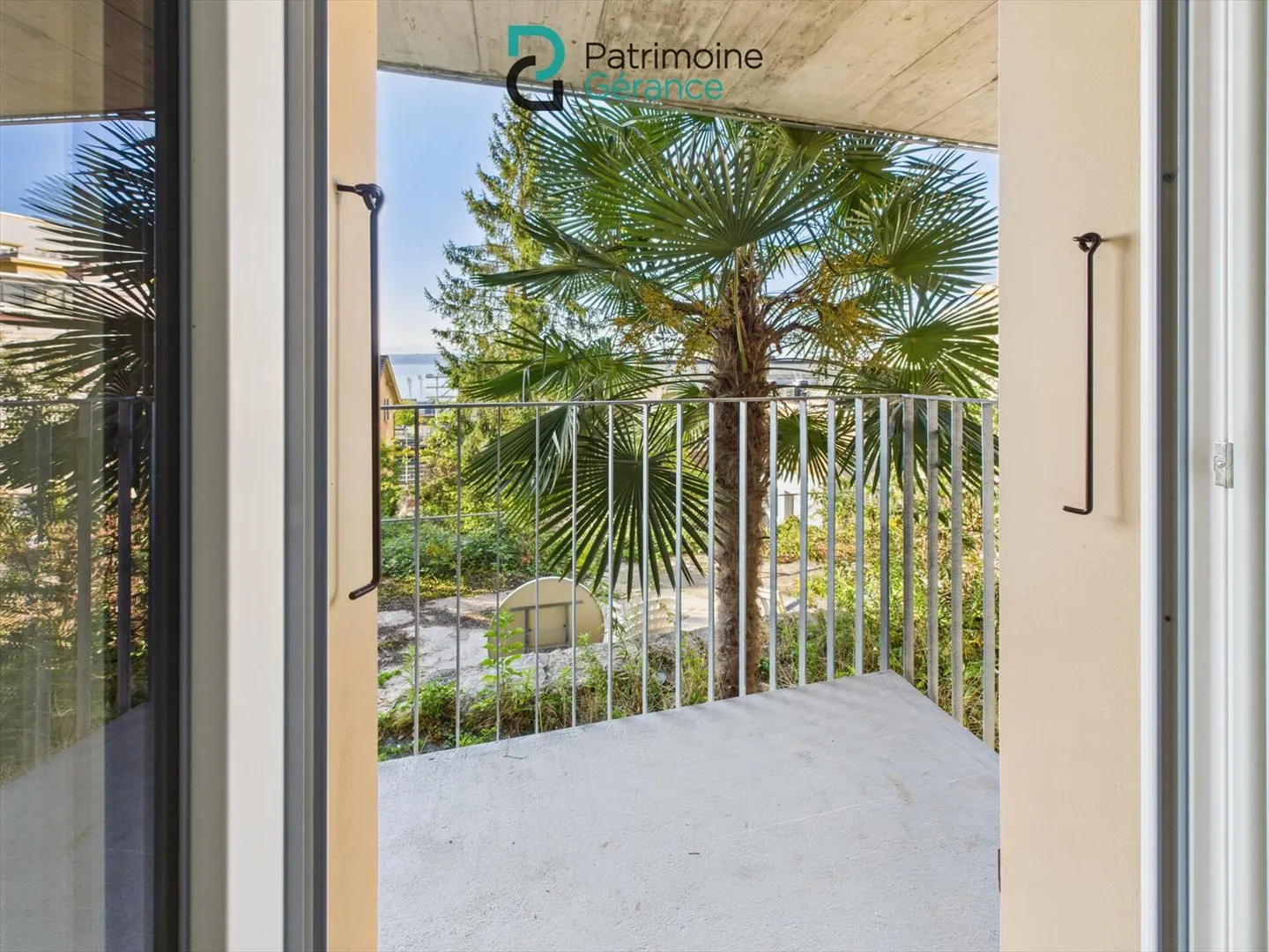 Three-room apartment on the ground floor with garden - Photo 9 of 10