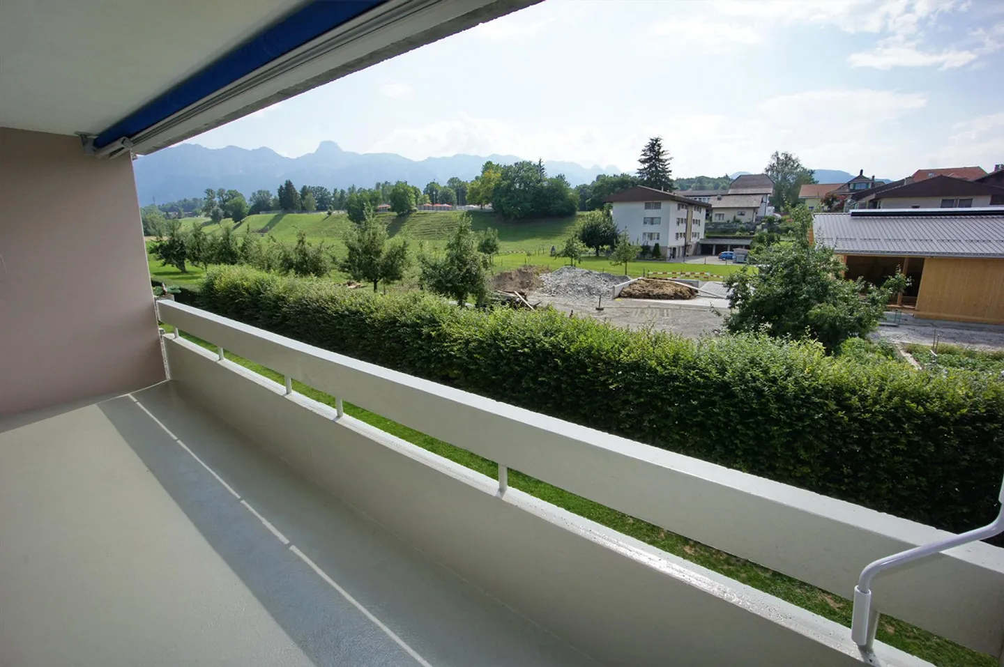 3.5 Zimmer Wohnung mit Sicht auf Stockhorn - Photo 3 sur 14