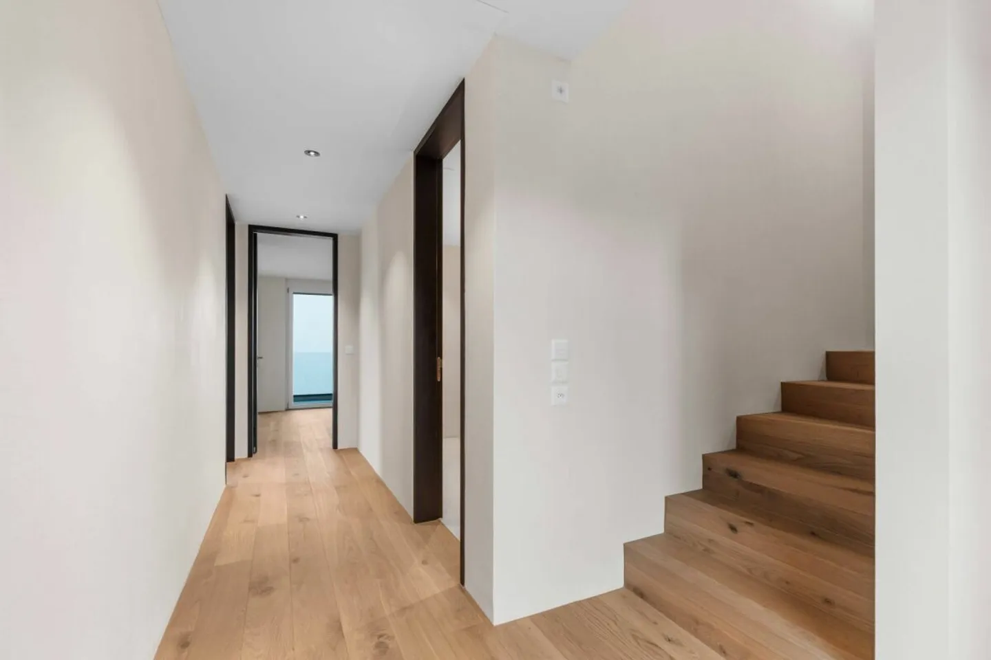 Neubau - Doppeleinfamilienhaus an erhöhter Lage "Allschwil Rosenberg"! - Foto 11 von 18