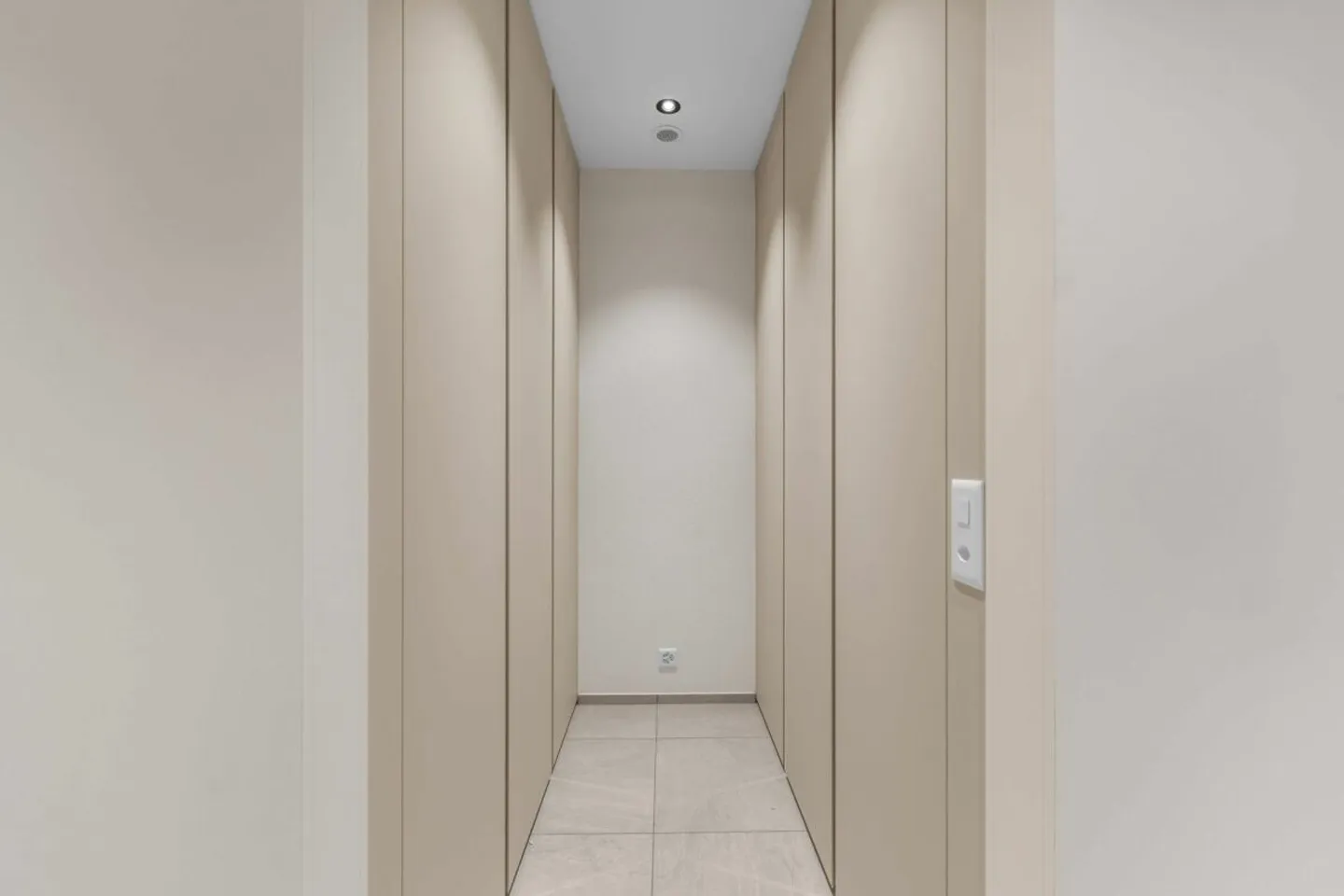 Neubau - Doppeleinfamilienhaus an erhöhter Lage "Allschwil Rosenberg"! - Foto 17 von 18