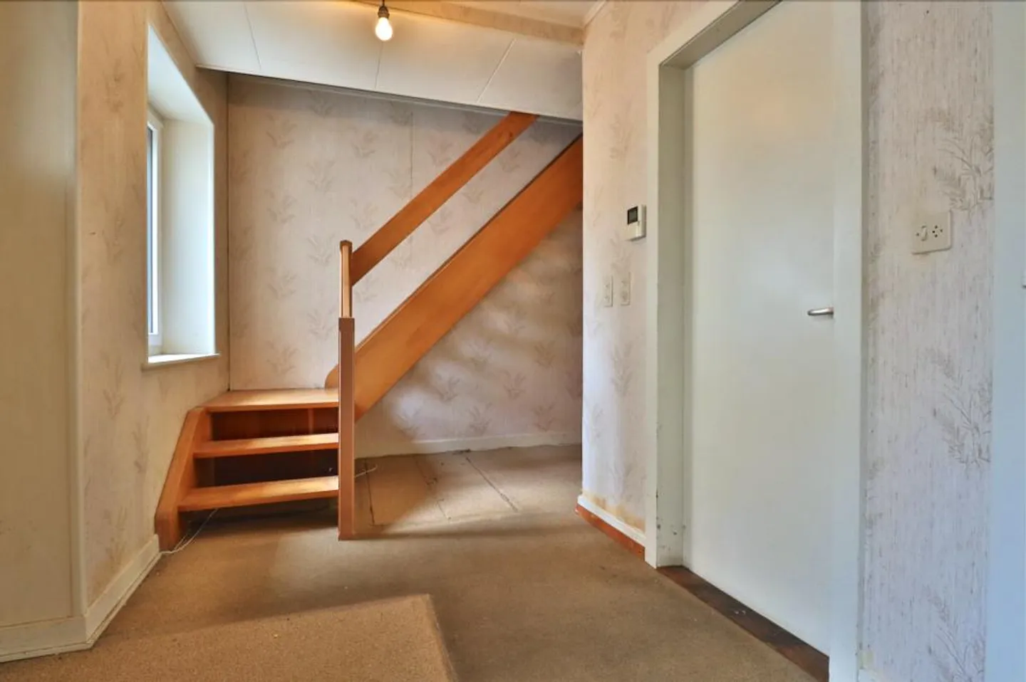 Charming House in the City Center for Renovation - Photo 4 of 13