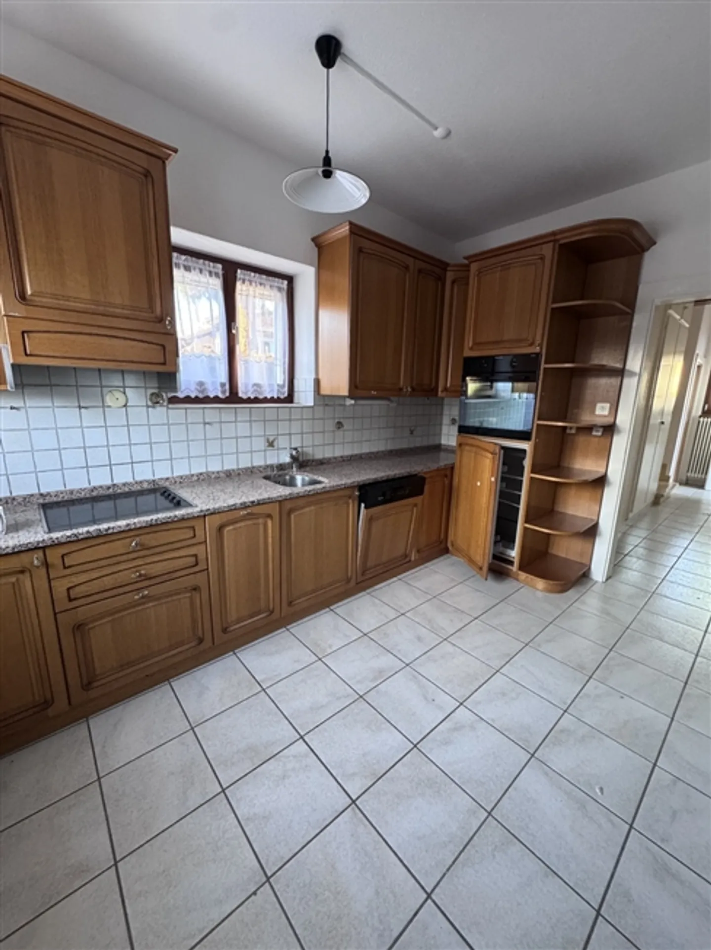 Villars-le-Grand, maison individuelle avec 3,5 pièces, 120 m² + jardin - Photo 9 sur 13