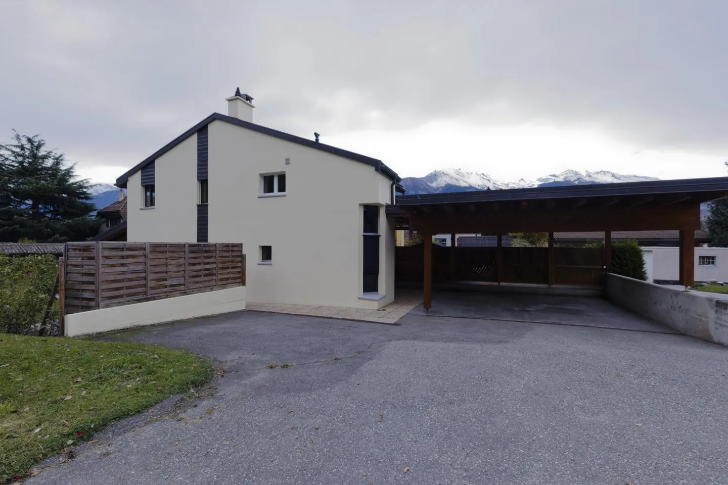 4,5-Zimmer-Haus - Foto 2 von 10