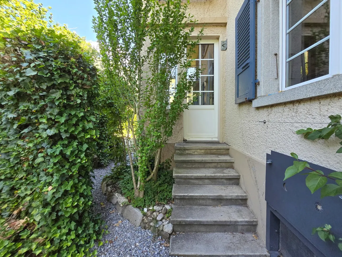 Charmantes Familienhaus mit Garten - Foto 41 von 65