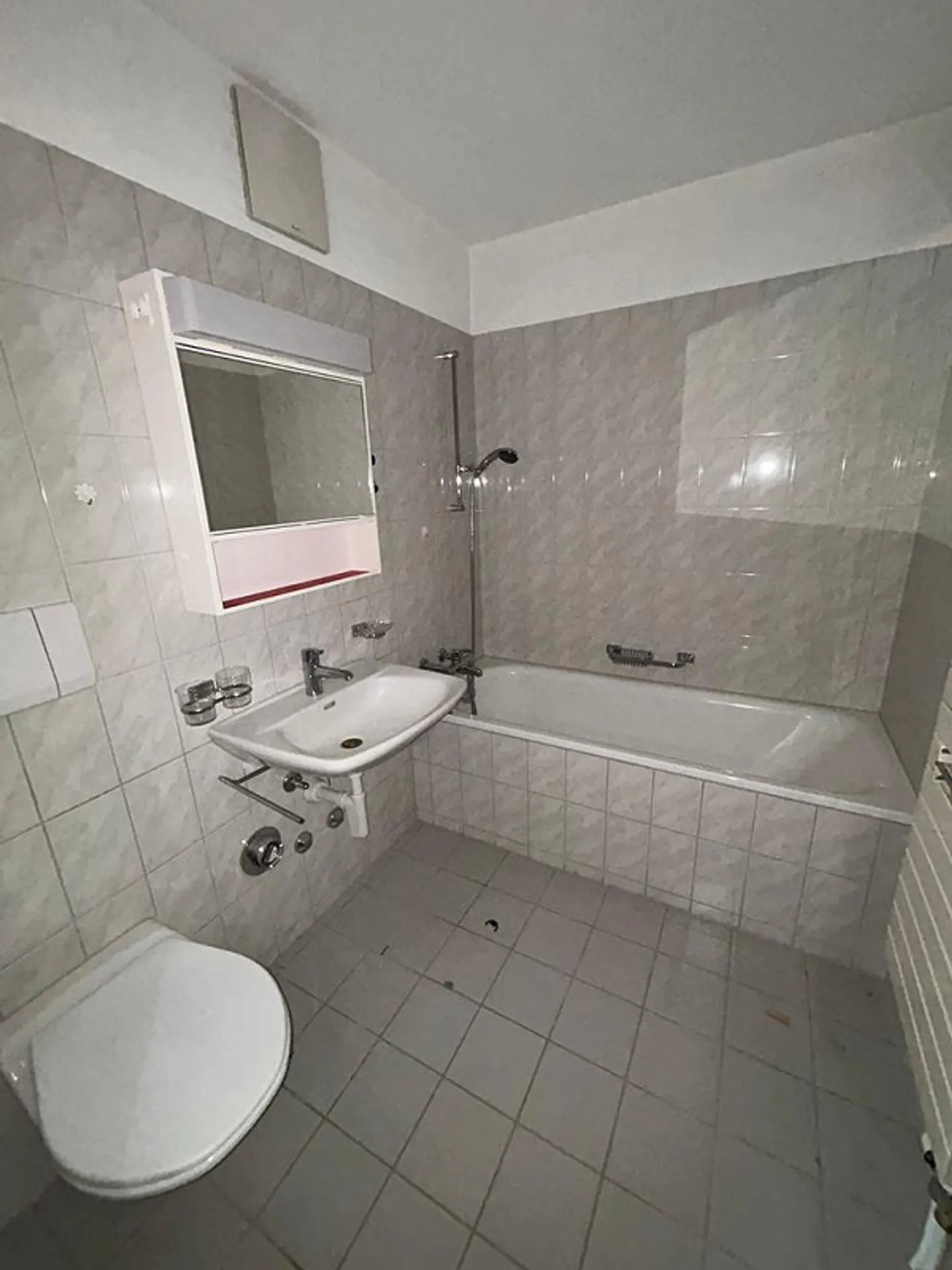 Helle 3.5 Zimmerwohnung per sofort zu vermieten! - Foto 5 von 5