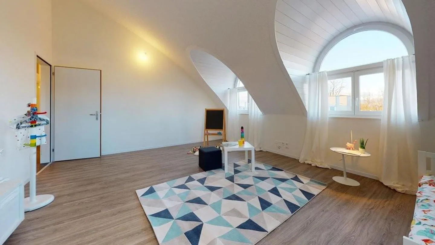 Geräumige Attikawohnung - Foto 9 von 11