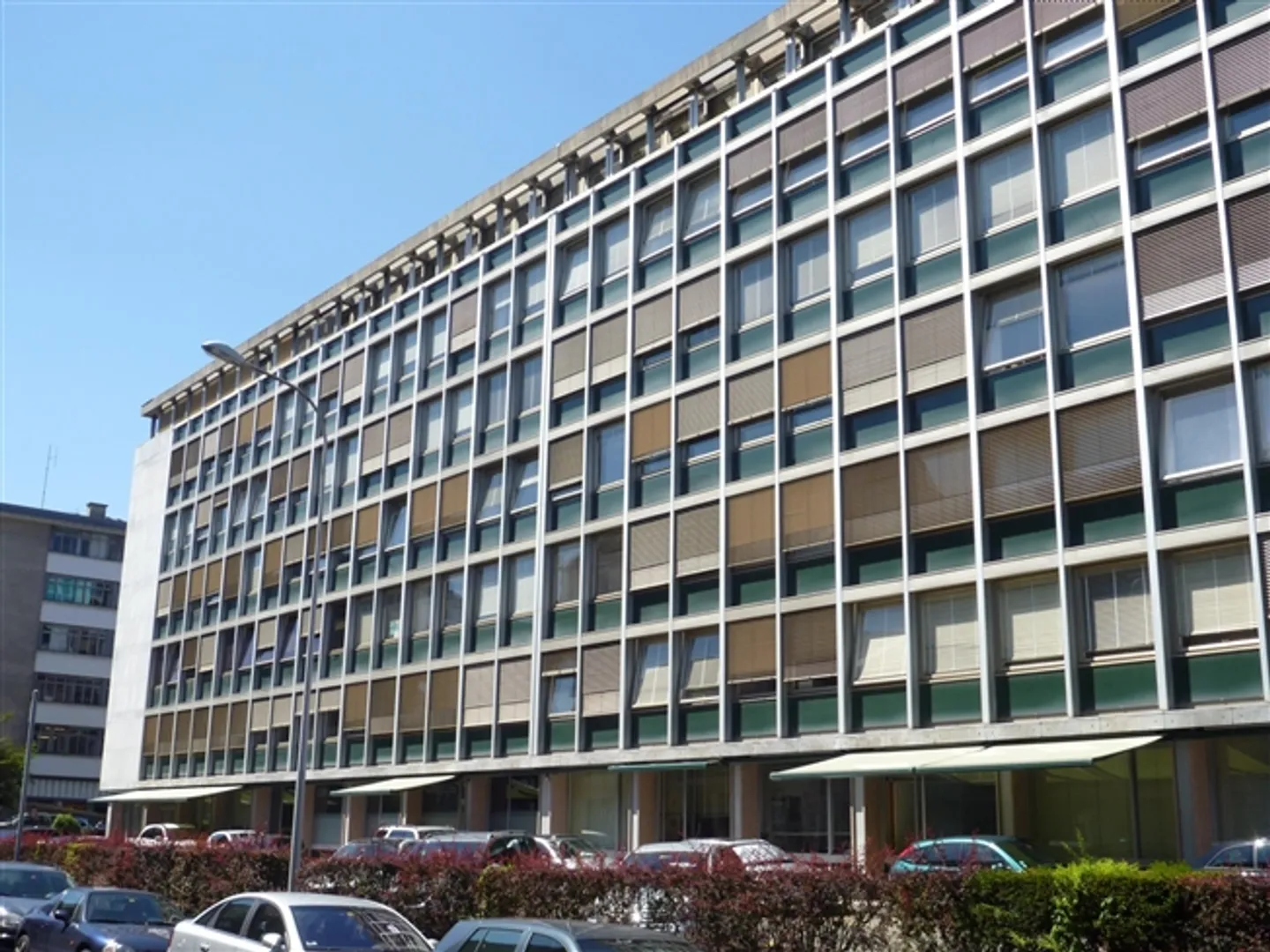 Parking for two-wheelers in the basement - Photo 1 of 2