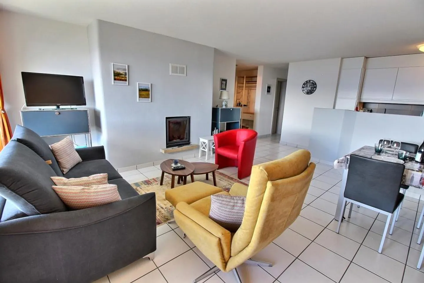 Appartement en location hebdomadaire dans le secteur des remontées mécaniques - Photo 3 sur 11
