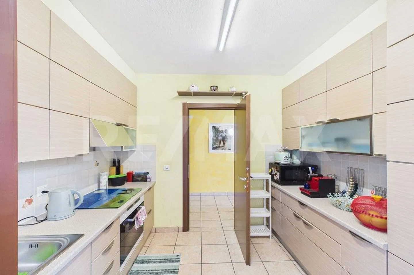 Appartamento di 4½ locali con giardino in posizione soleggiata - Foto 9 von 13