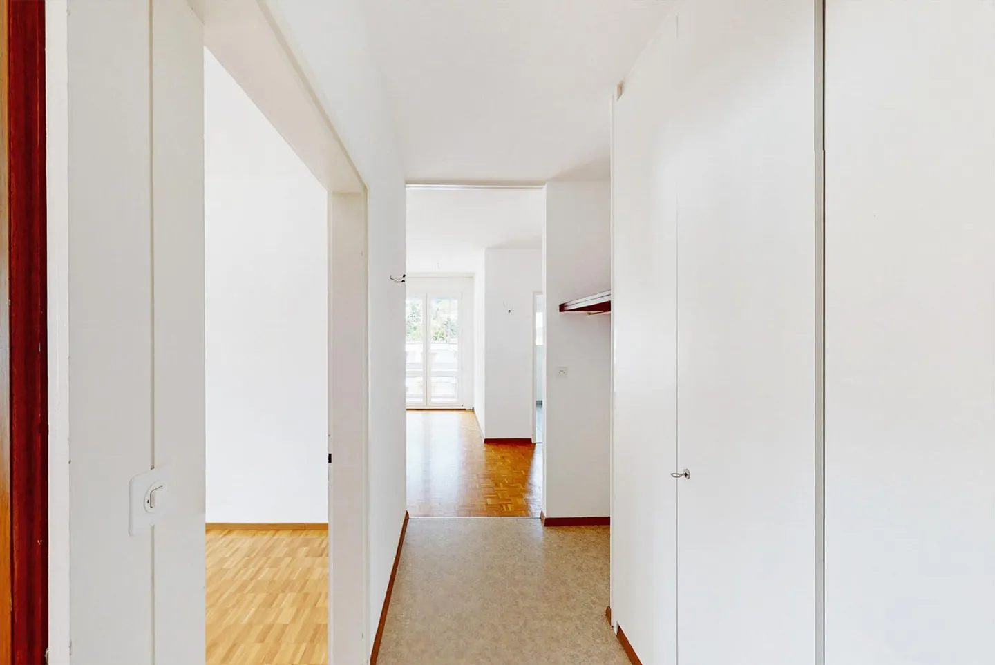 Appartement pratique de 3,5 pièces avec vue - Photo 2 sur 11