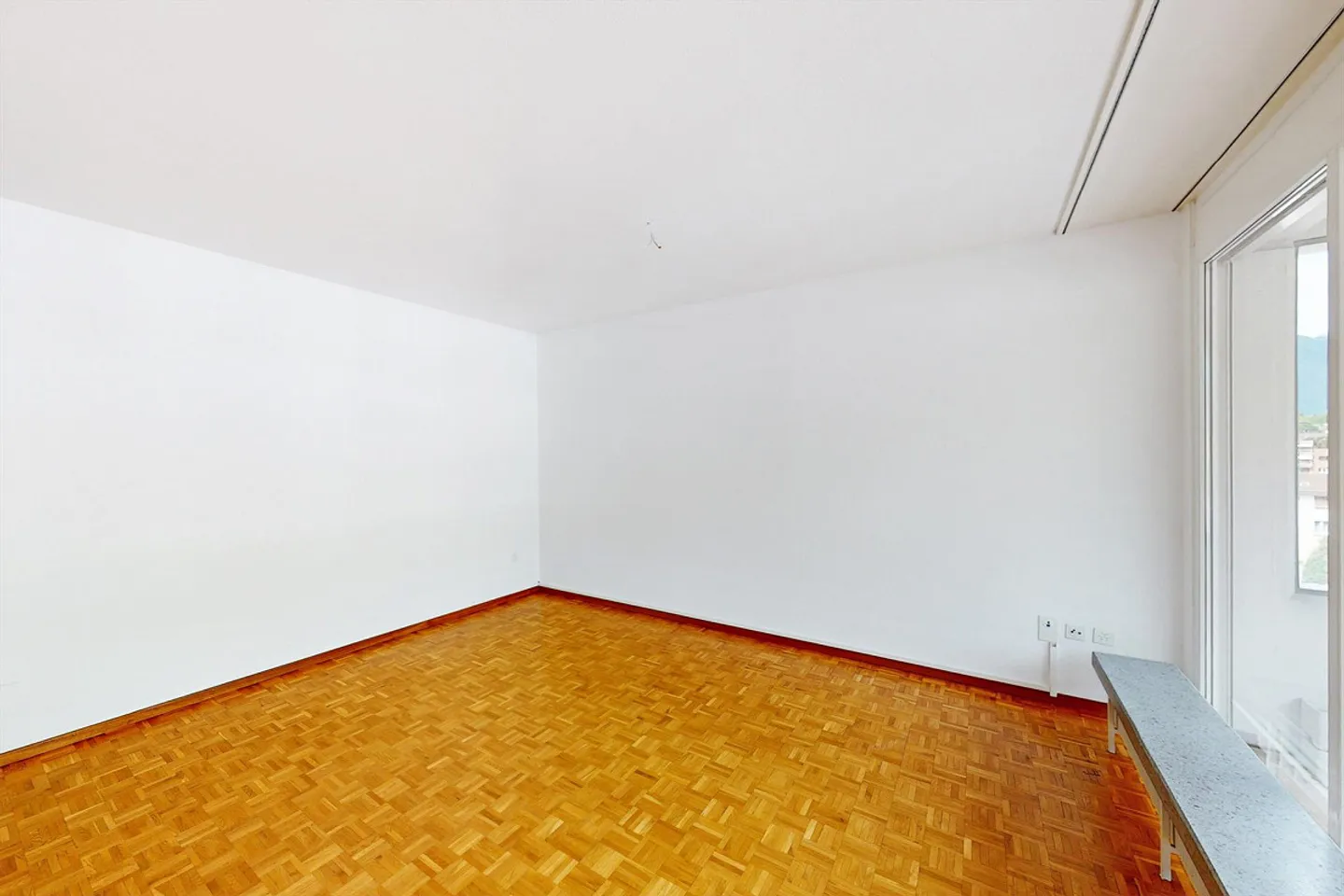 Appartement pratique de 3,5 pièces avec vue - Photo 4 sur 11