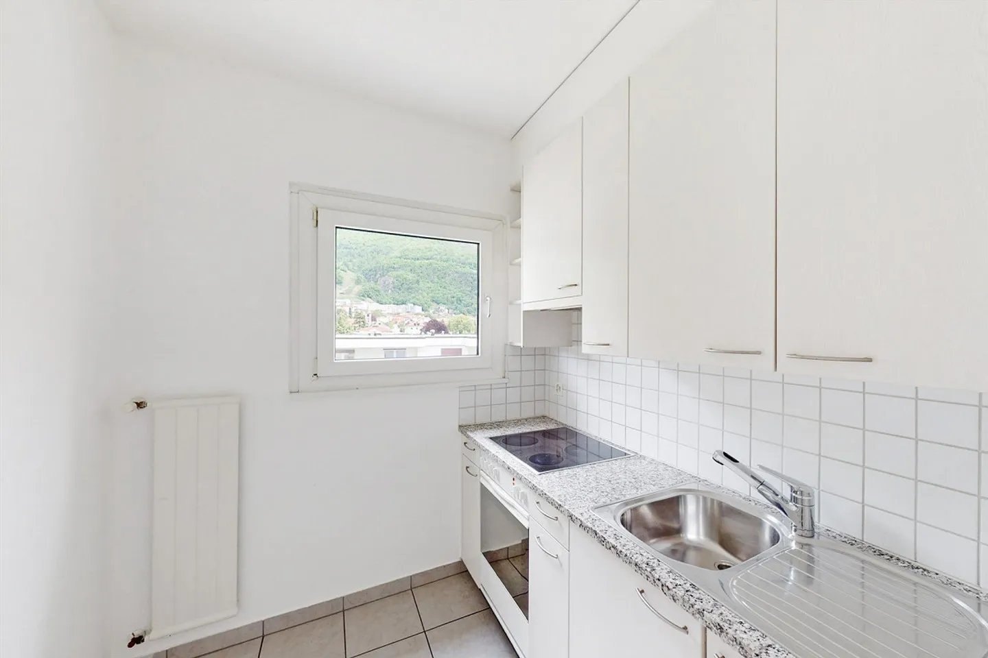 Appartement pratique de 3,5 pièces avec vue - Photo 8 sur 11