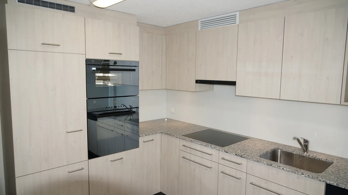 4 Zimmer Dachwohnung - Foto 1 von 16
