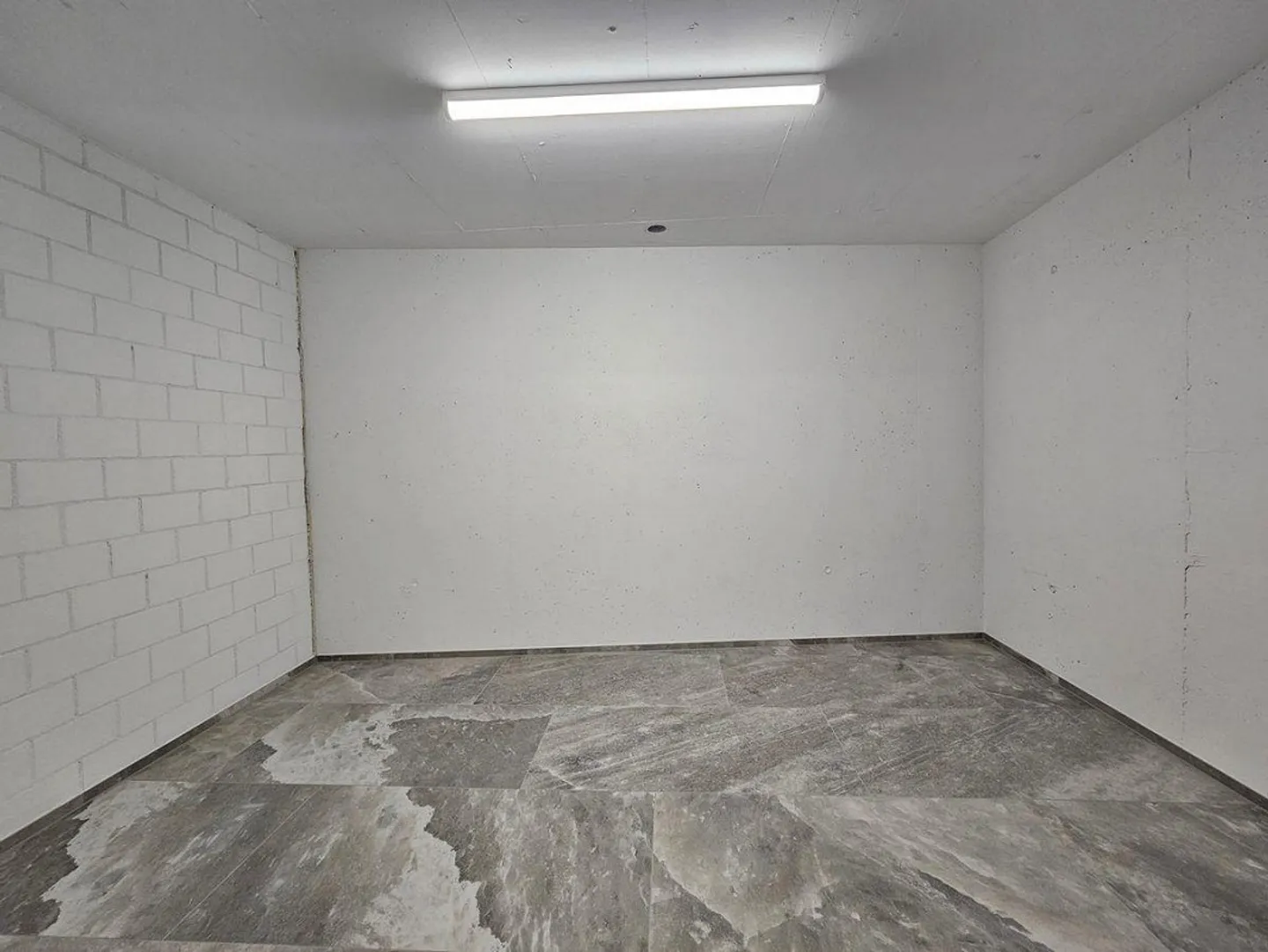 NUOVA COSTRUZIONE IN UNA POSIZIONE TOP (APPARTAMENTO-B) CON PATIO SPAZIOSO 88M2 E LAVANDERIA PRIVATA E CANTINA (23 m2) - Foto 9 di 11