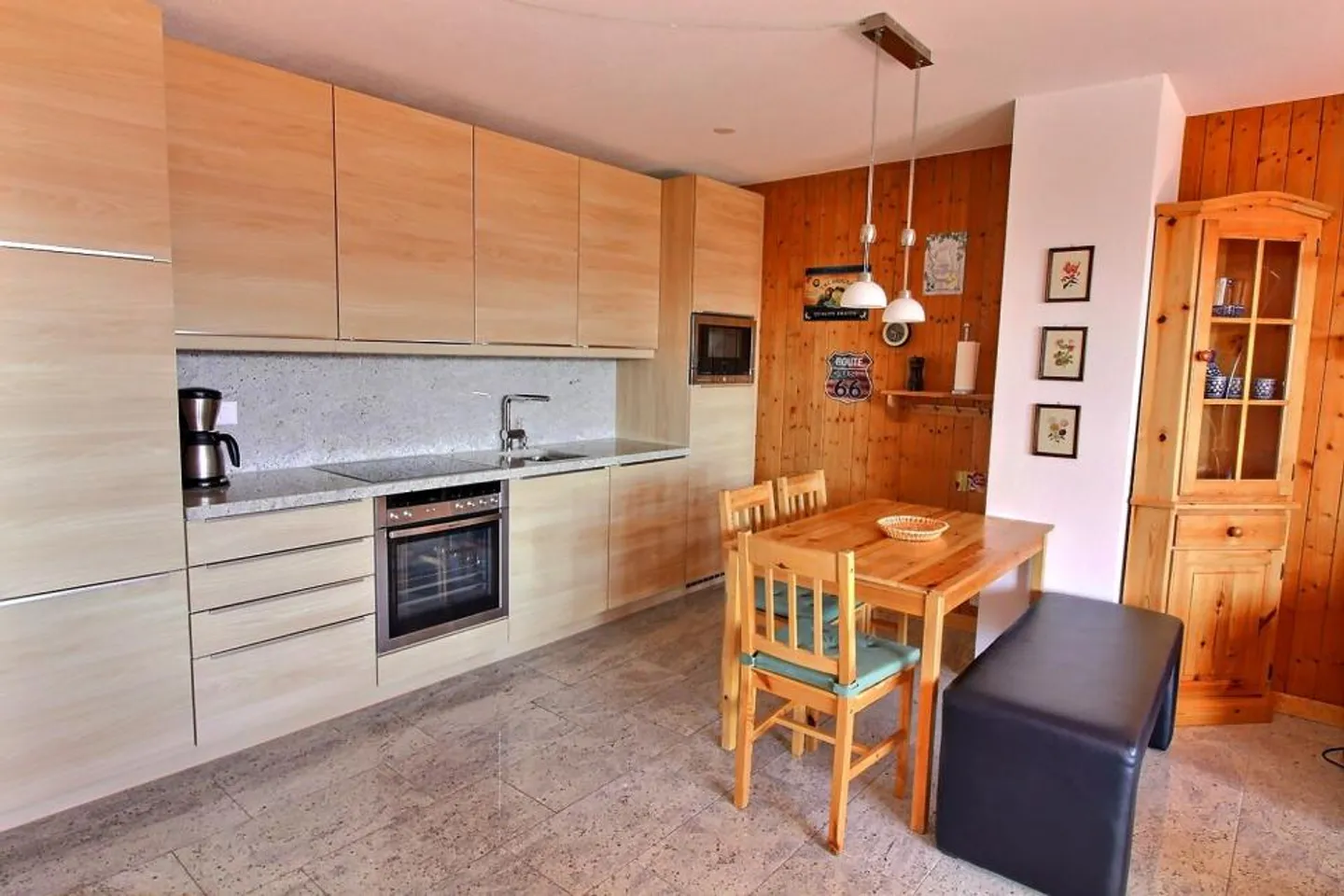 Apartment for rent for the week in the cable car section - Photo 4 of 10