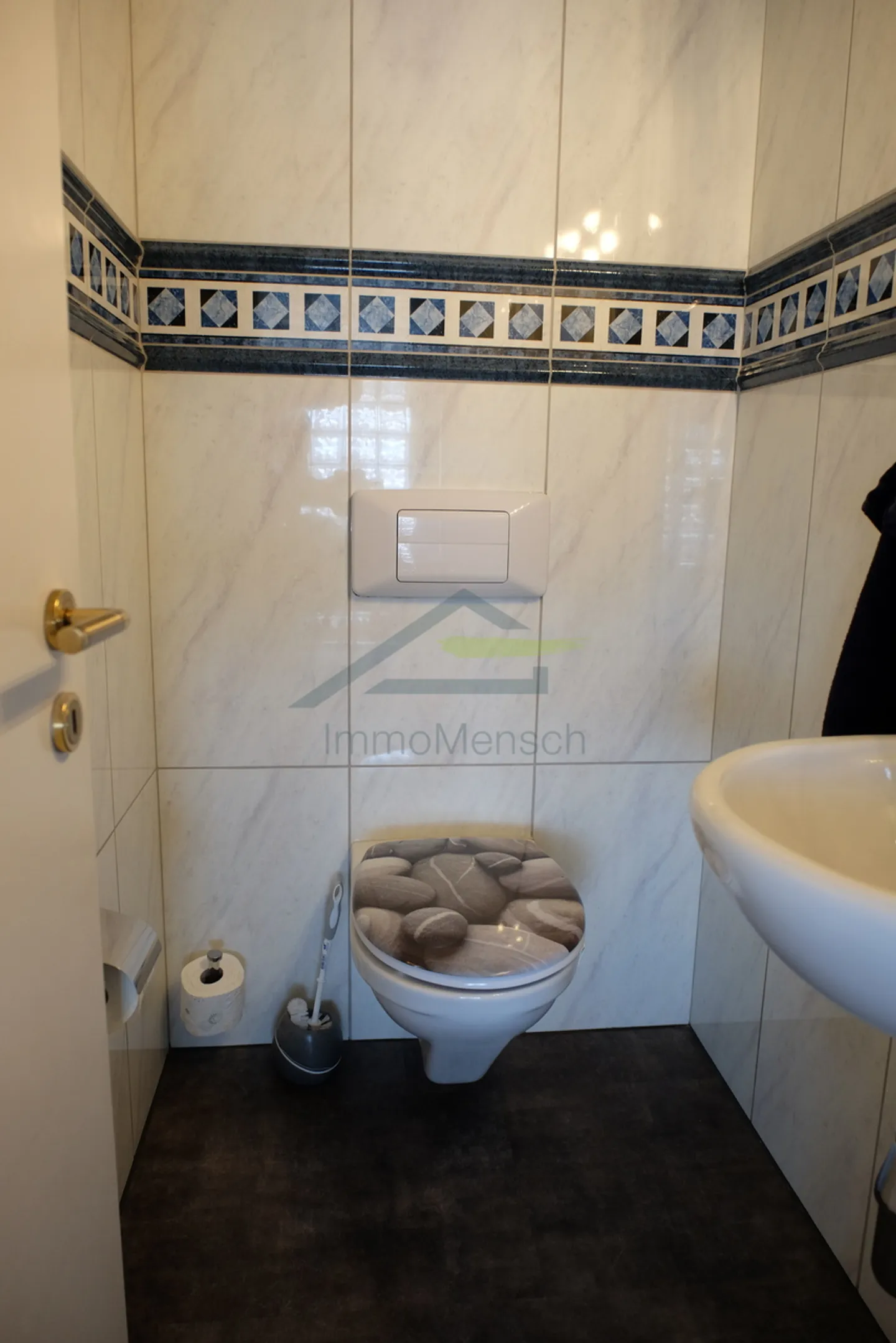 Appartement spacieux avec vue - Photo 23 sur 25