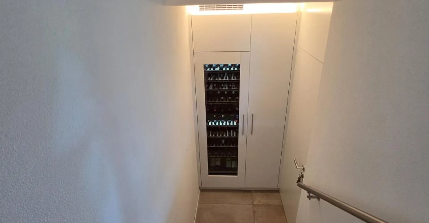 Geräumige vollständig renovierte Einzelvilla - Foto 8 von 13
