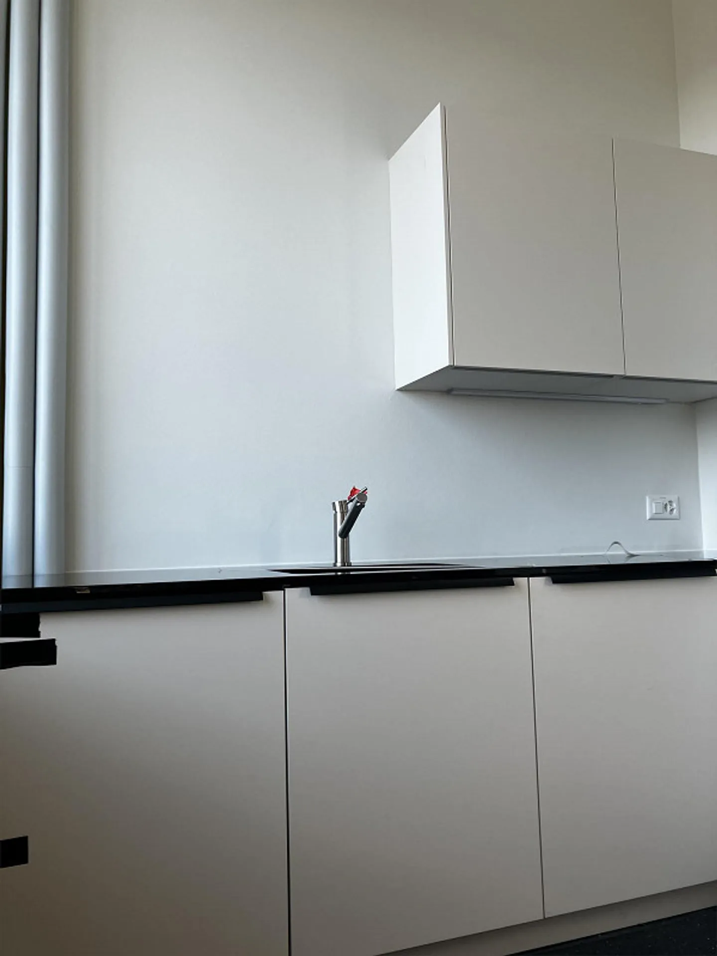 Spazio ufficio in edificio commerciale moderno - Foto 3 di 7