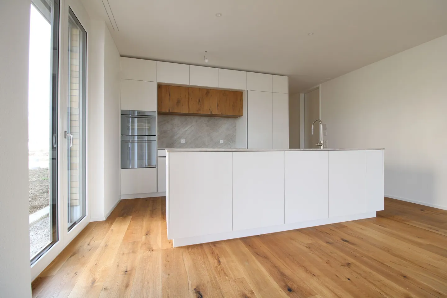 Geräumige Gartenwohnung in Berg - Foto 3 von 12
