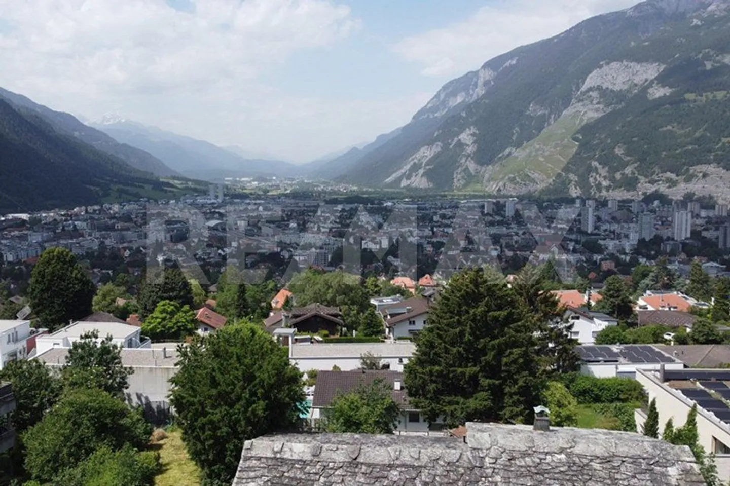 Appartamento giardino esclusivo di 3,5 locali in una posizione da sogno a Chur - Foto 2 di 5