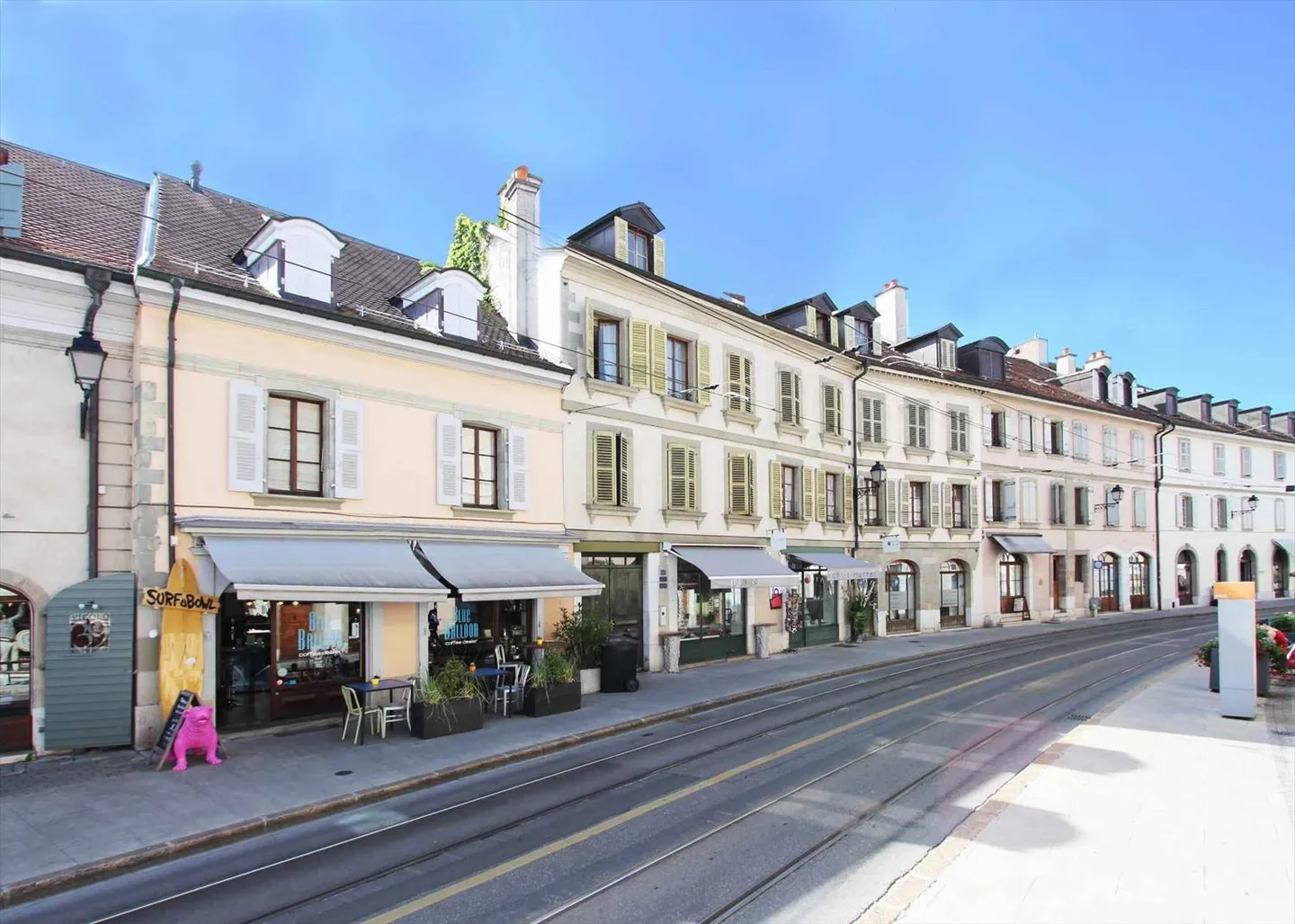 Arcade - Photo 1 of 6