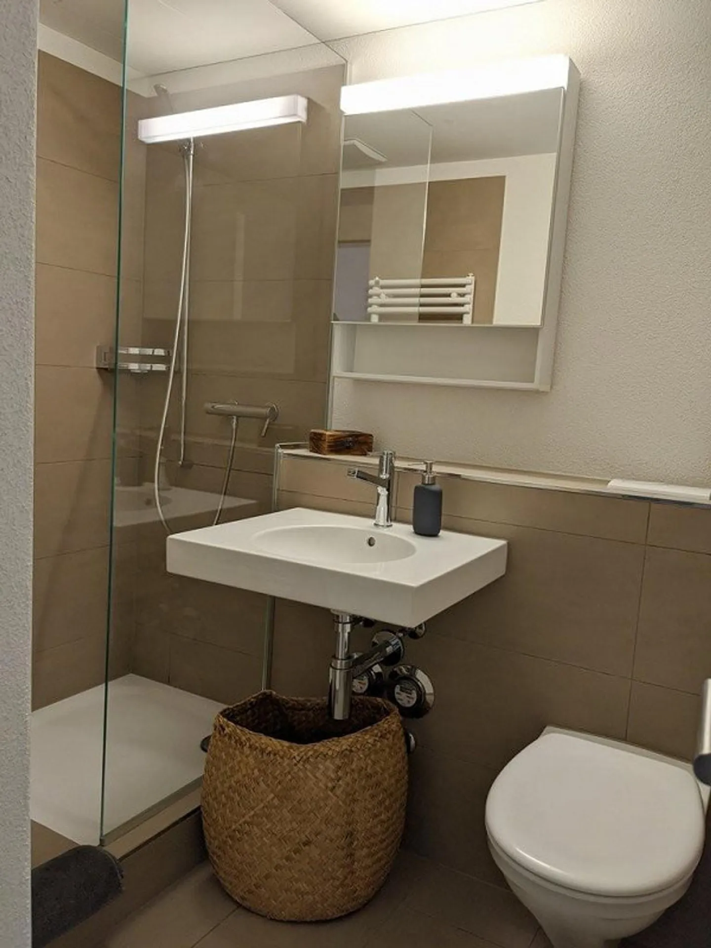 Modern 1.5-room apartment in the green for rent - Photo 5 of 5