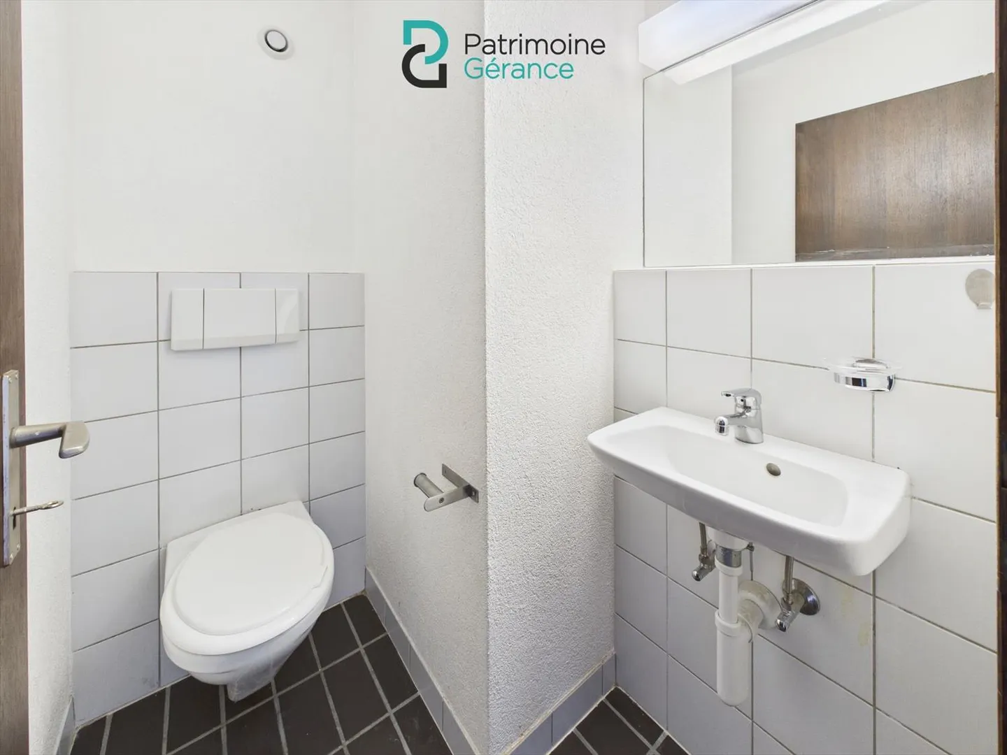 Four-room apartment with balcony - Photo 9 of 11