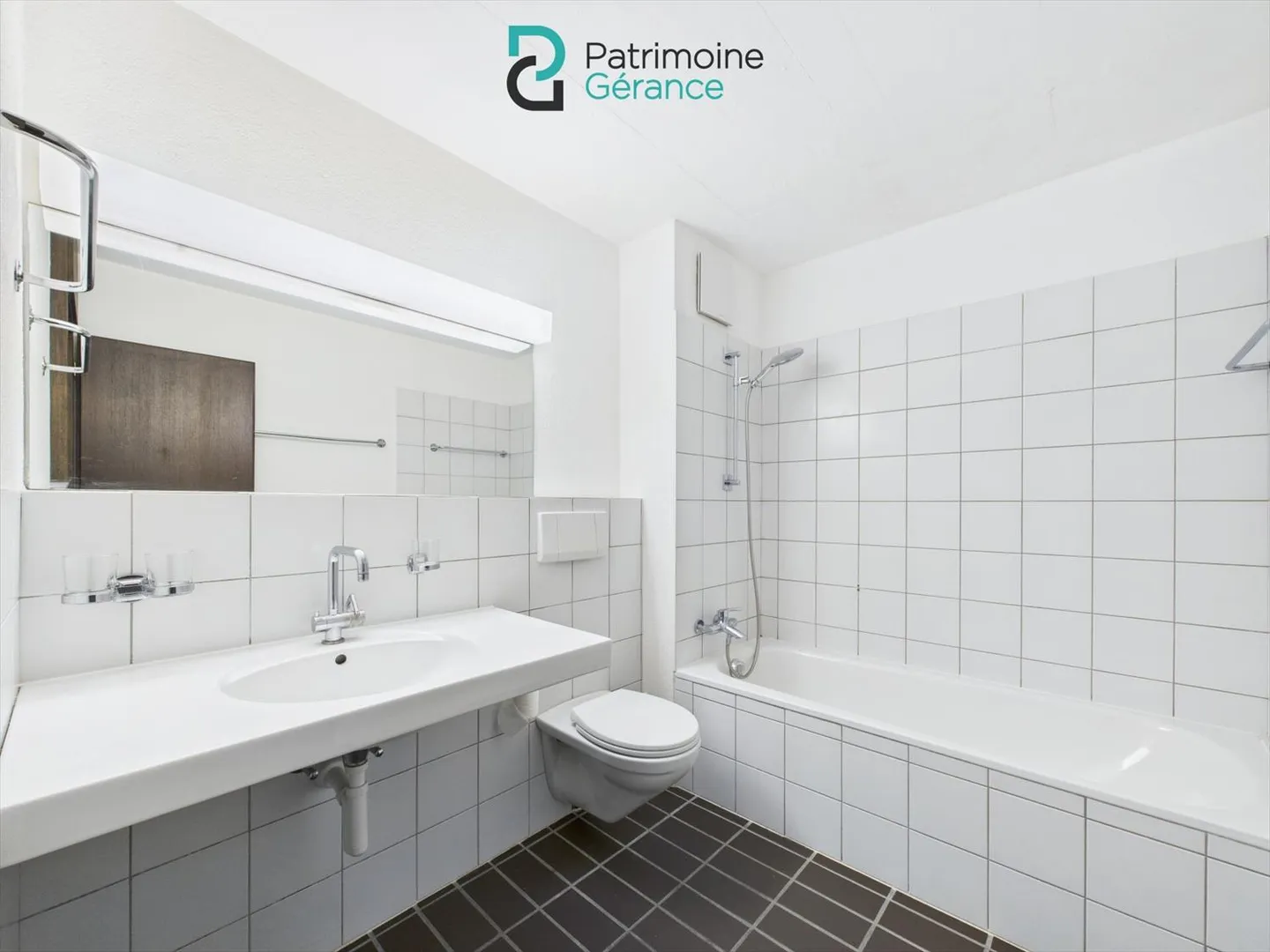 Four-room apartment with balcony - Photo 10 of 11