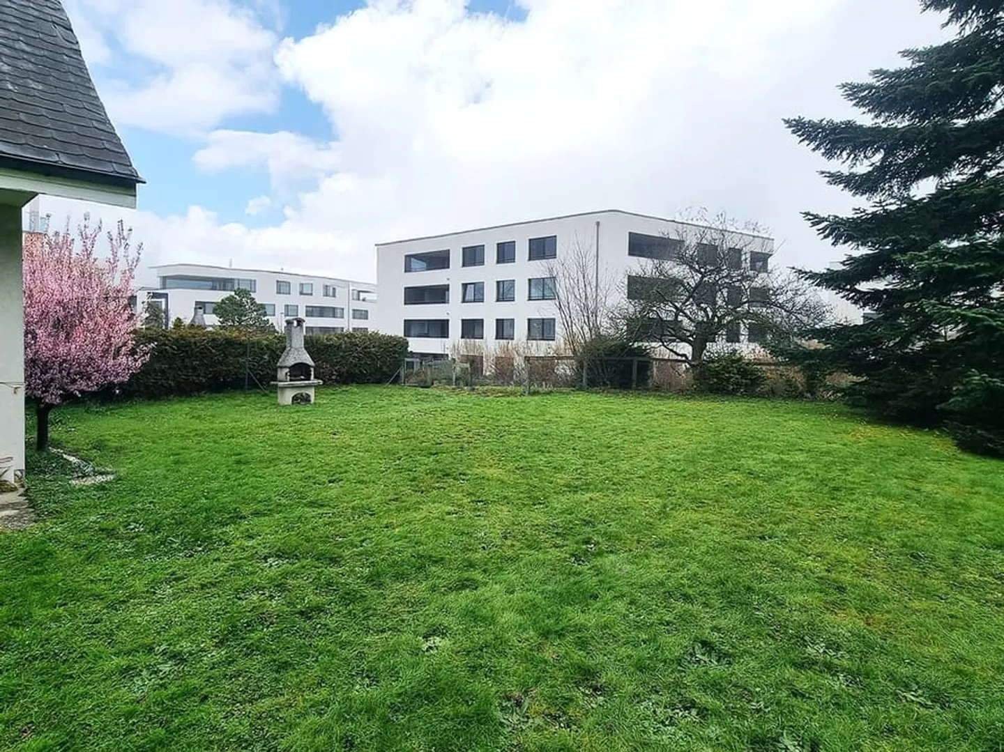 Modern, ruhig und einzigartig - Ihr neues Zuhause in Düdingen - Foto 4 von 5