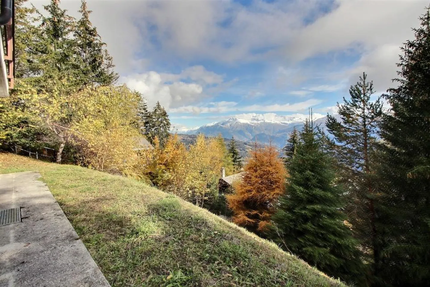 Appartement à louer la semaine prochaine près de la place du village - Photo 8 sur 13