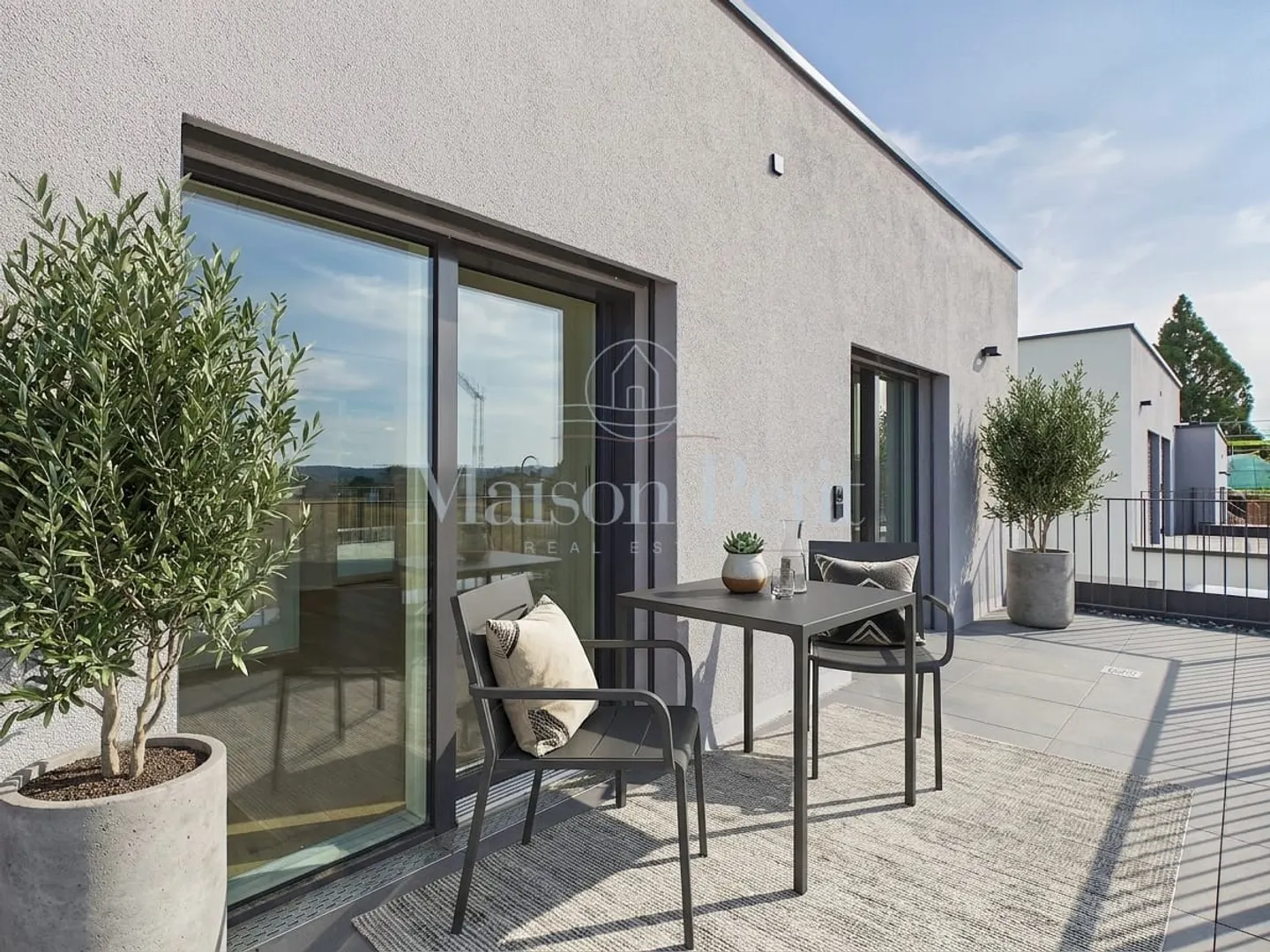 Unique Duplex Home with Garden - Photo 8 of 13