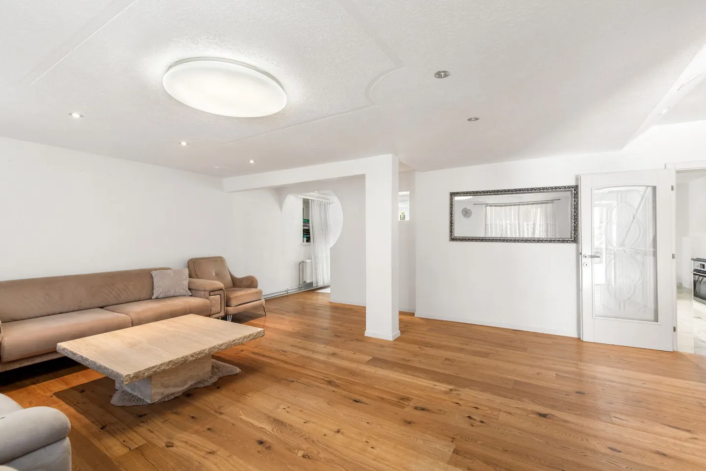 6½-Room Single-Family House with Spacious Attic - Photo 4 of 26